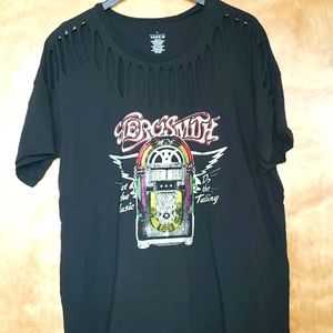 NWOT Torrid Graphic T-shirt
